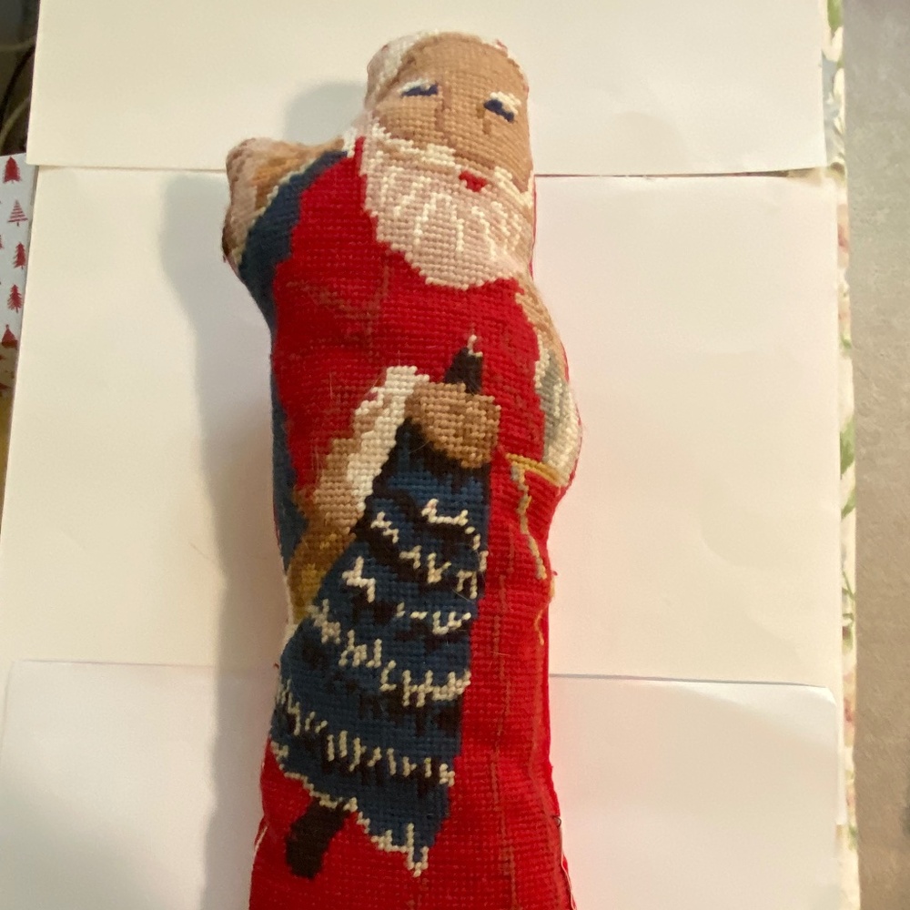 Needlepoint Santa - Picture 5 of 7